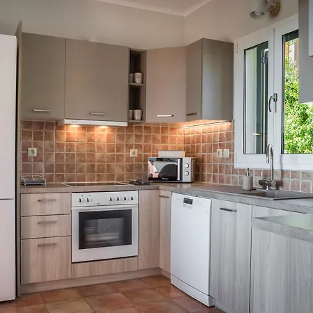 Superb Kefalonia 4 Bedrooms Froso Stunning Sea Views Sunny Roof Terrace Lakithras