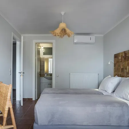 Superb Kefalonia 4 Bedrooms Froso Stunning Sea Views Sunny Roof Terrace Lakithras